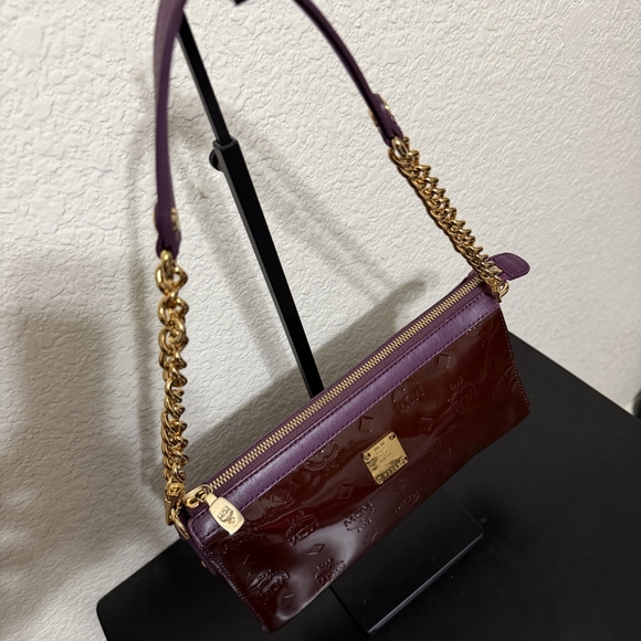 MCM Burgundy and Gold Shoulder Bag - Picture 2 of 5
